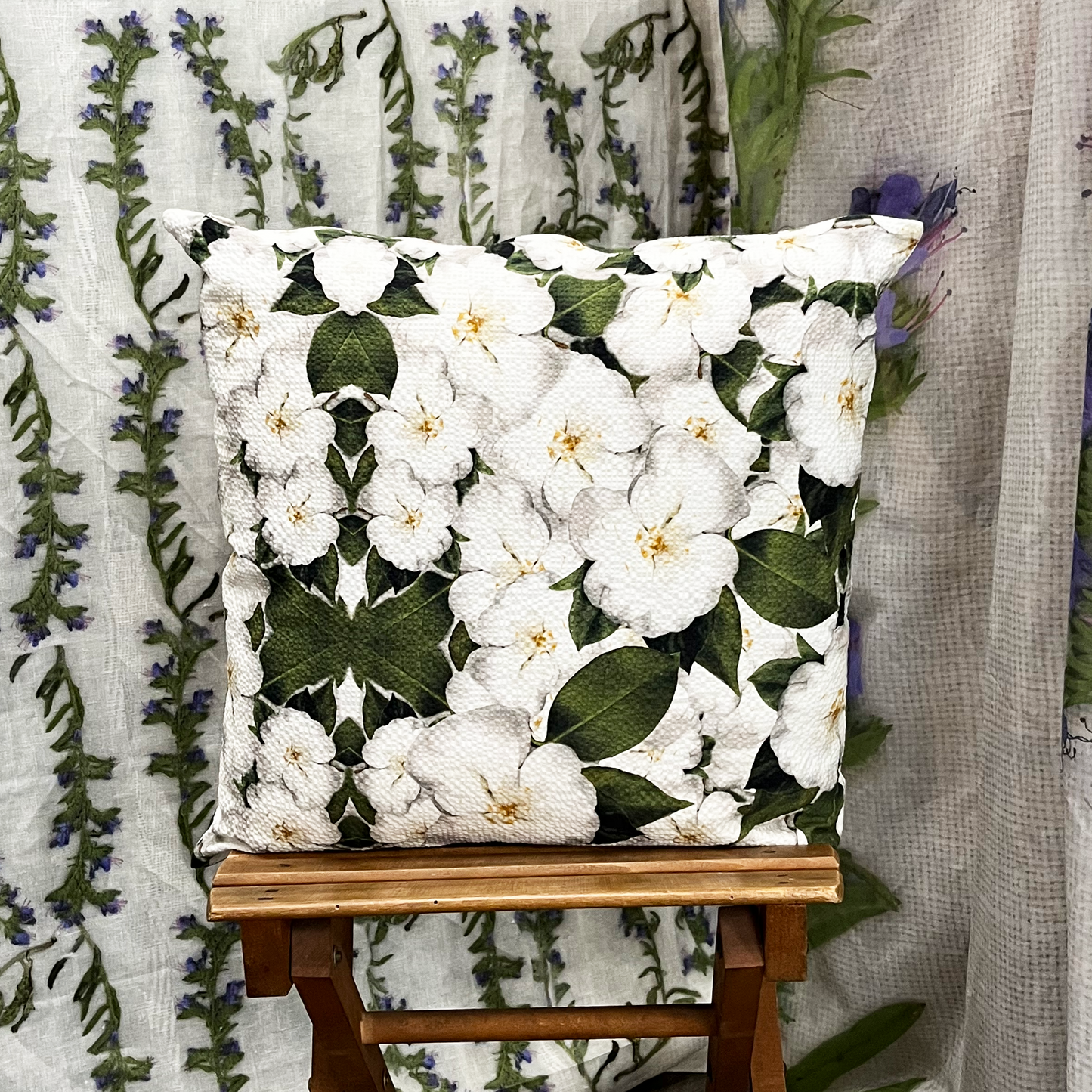 "Camelie" Cushion Cover 47x47