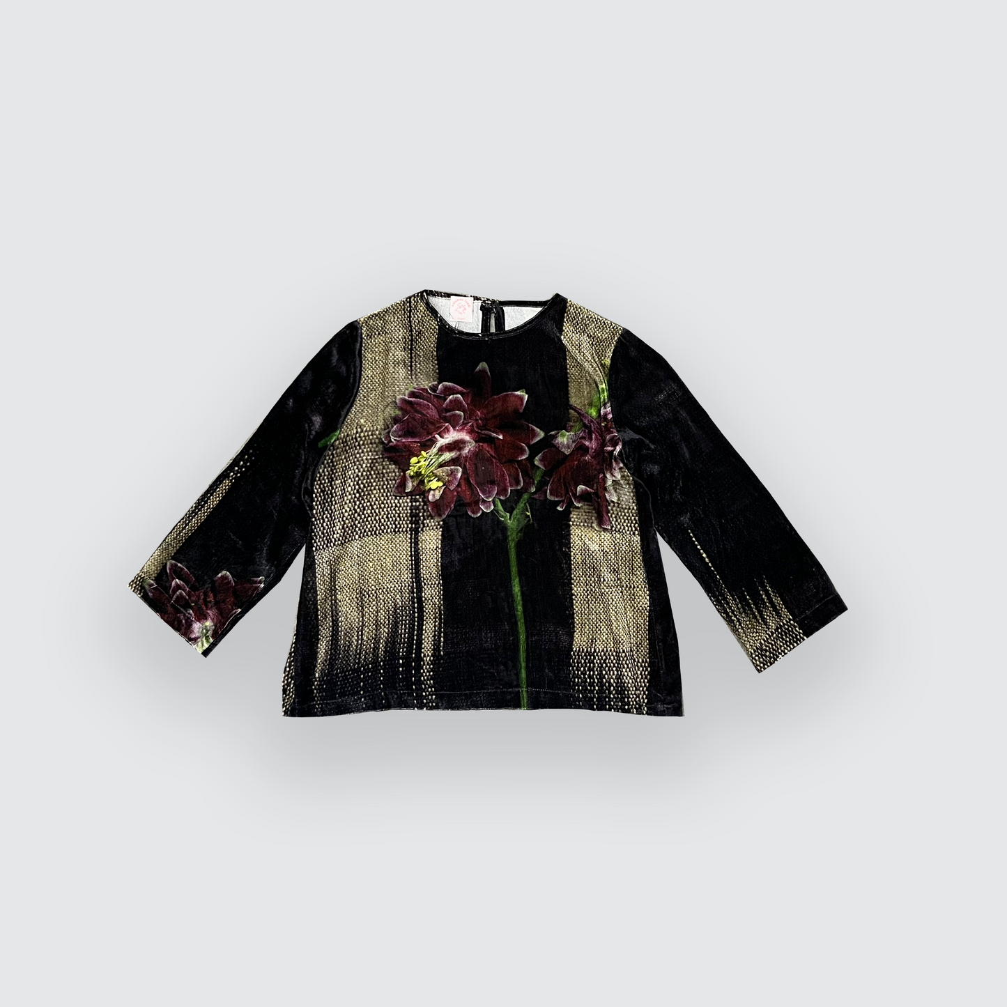 Move Top "Ikat''