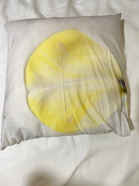 Cushion cover ''Petalo Giallo''